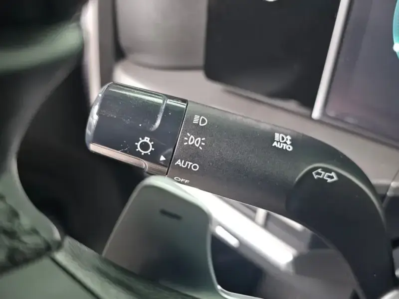2025 Hyundai Santa Fe с пробегом 10 204 км