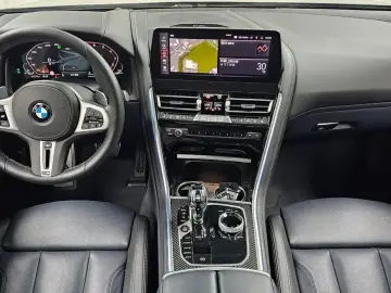 2025 BMW 8 серии с пробегом 5 872 км