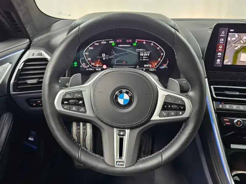 2025 BMW 8 серии с пробегом 5 872 км