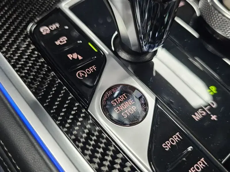 2025 BMW 8 серии с пробегом 5 872 км