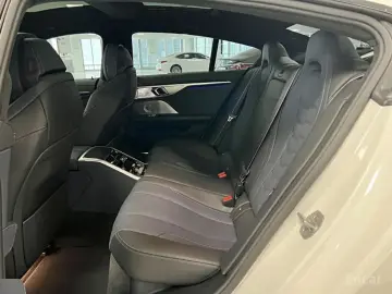 2025 BMW 8 серии с пробегом 4 191 км
