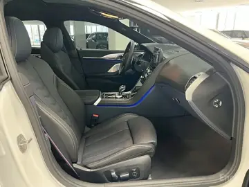 2025 BMW 8 серии с пробегом 4 191 км