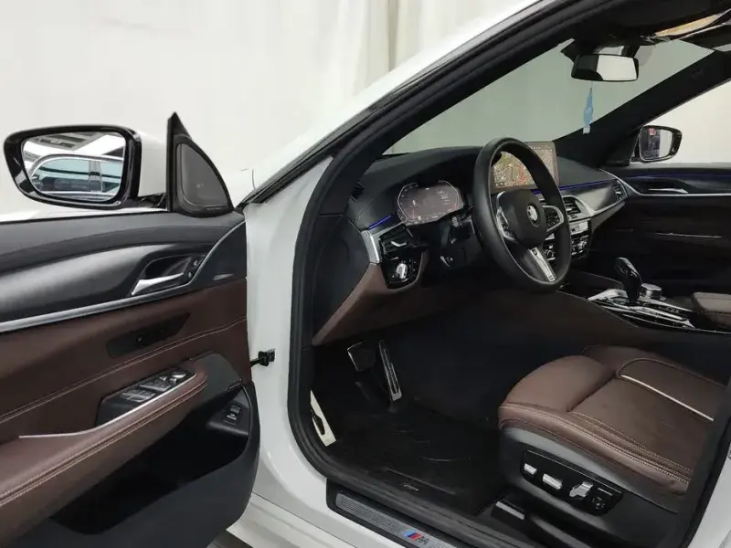 2023 BMW 6 серии с пробегом 38 904 км