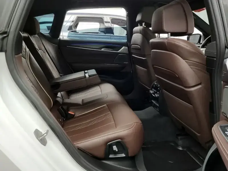 2023 BMW 6 серии с пробегом 38 904 км