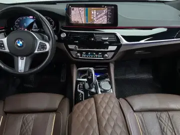2022 BMW 6 серии с пробегом 113 140 км