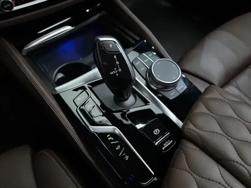 2022 BMW 6 серии с пробегом 113 140 км