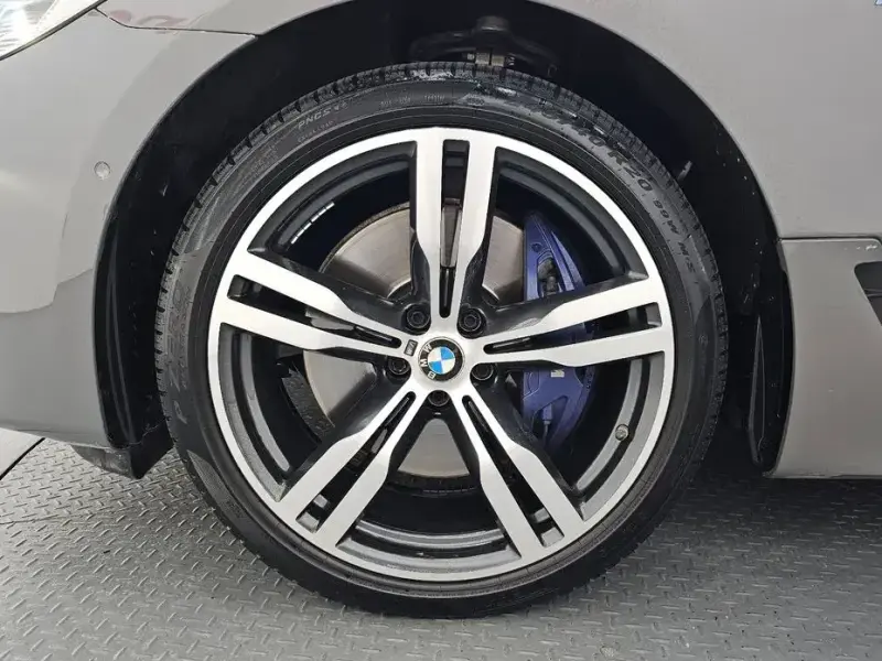 2022 BMW 6 серии с пробегом 59 076 км