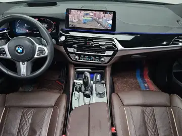 2022 BMW 6 серии с пробегом 59 076 км