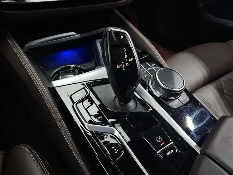 2022 BMW 6 серии с пробегом 59 076 км