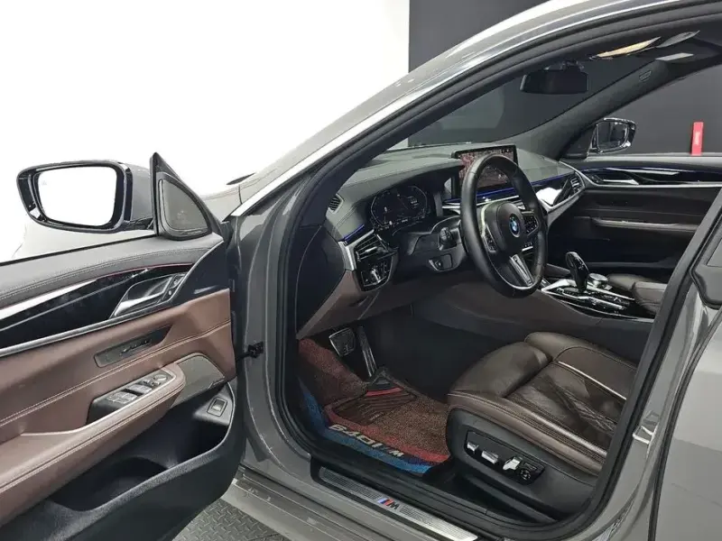2022 BMW 6 серии с пробегом 59 076 км