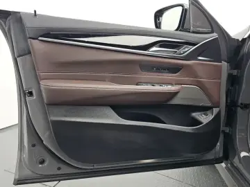 2022 BMW 6 серии с пробегом 59 076 км