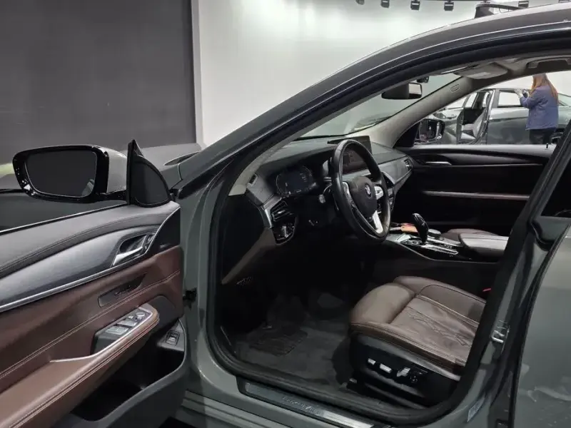 2021 BMW 6 серии с пробегом 86 698 км