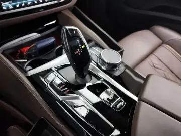 2023 BMW 6 серии с пробегом 99 890 км