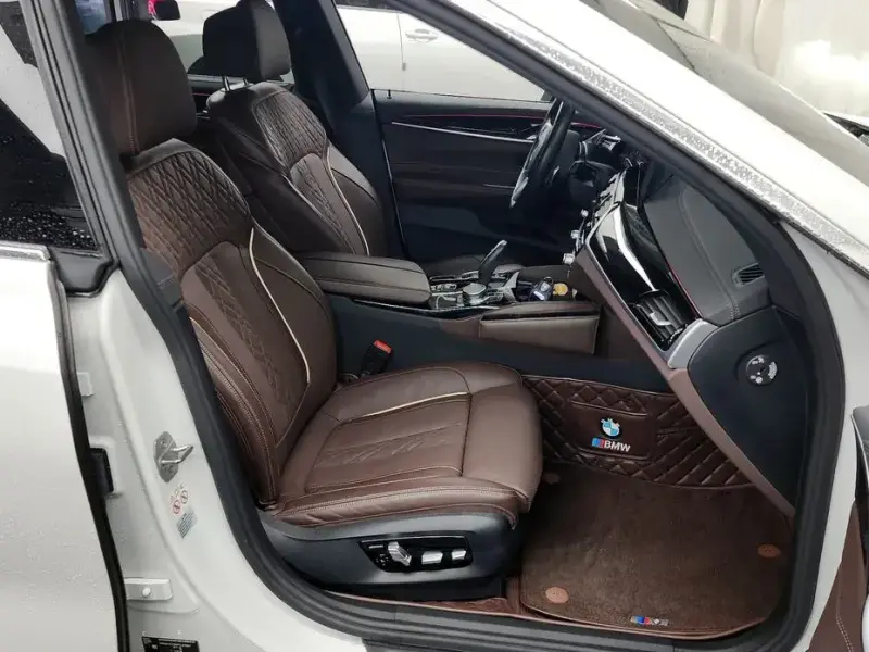 2023 BMW 6 серии с пробегом 99 890 км