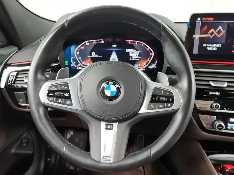 2023 BMW 6 серии с пробегом 99 890 км