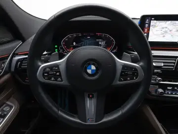 2023 BMW 6 серии с пробегом 75 401 км