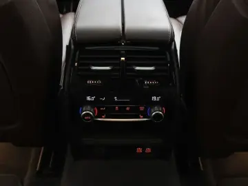 2023 BMW 6 серии с пробегом 75 401 км