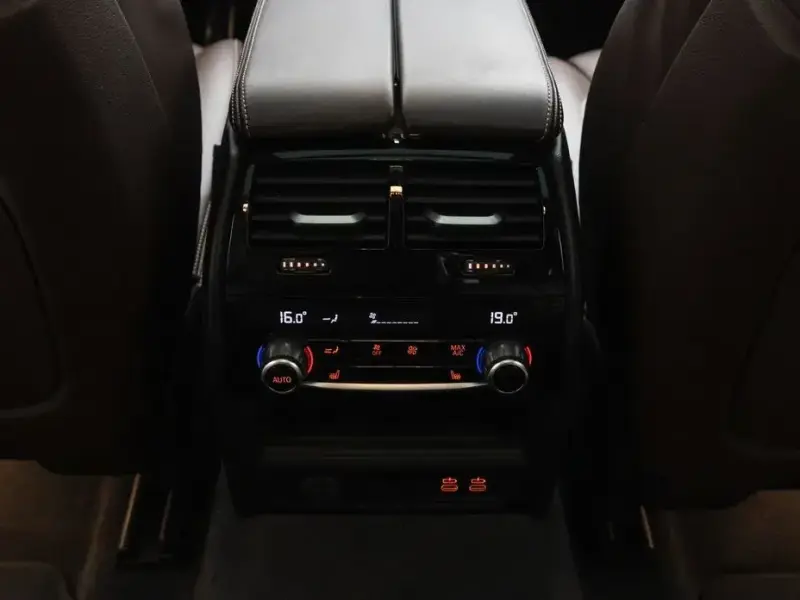 2023 BMW 6 серии с пробегом 75 401 км