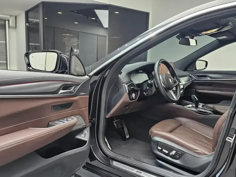 2024 BMW 6 серии с пробегом 24 127 км