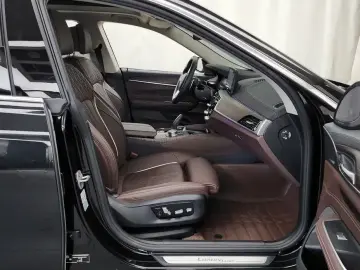 2023 BMW 6 серии с пробегом 29 497 км