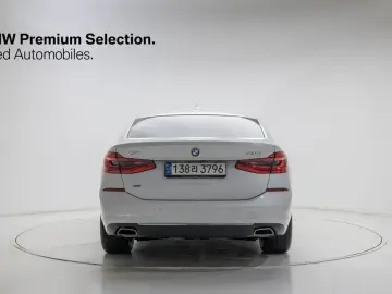 2021 BMW 6 серии с пробегом 33 641 км