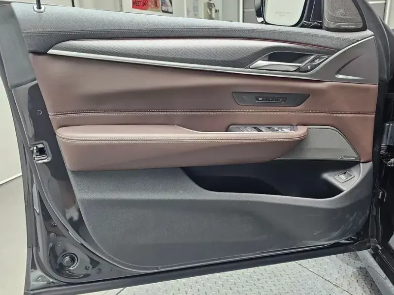 2024 BMW 6 серии с пробегом 24 127 км