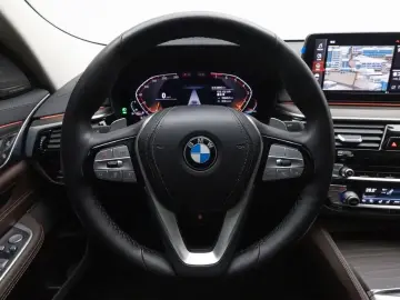 2021 BMW 6 серии с пробегом 33 641 км