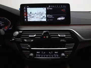 2021 BMW 6 серии с пробегом 33 641 км