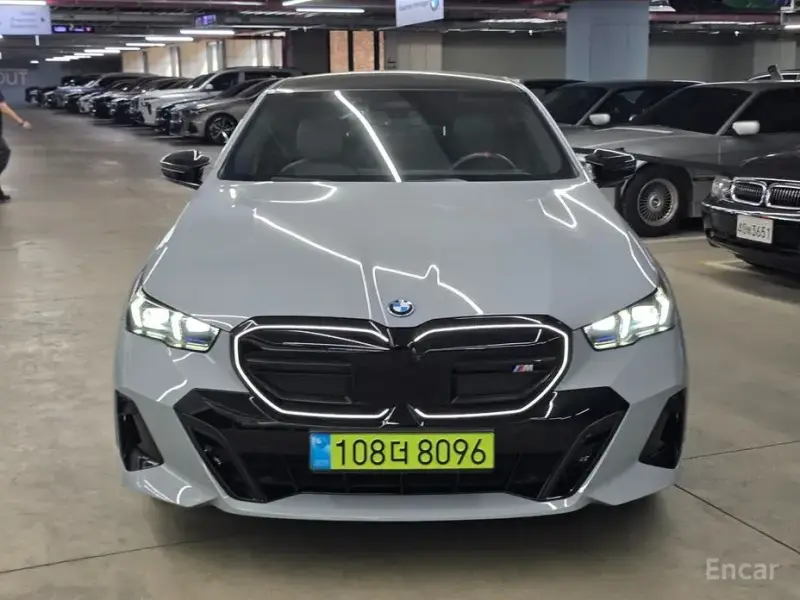 2024 BMW i5 с пробегом 21 725 км