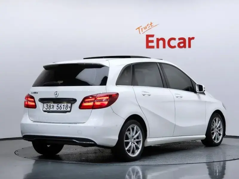2017 Mercedes-Benz B-Класс с пробегом 135 666 км