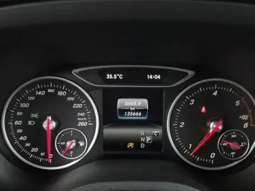 2017 Mercedes-Benz B-Класс с пробегом 135 666 км