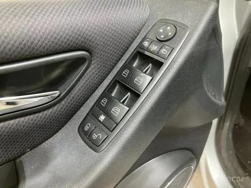 2011 Mercedes-Benz B-Класс с пробегом 68 641 км