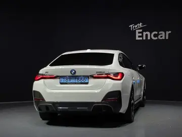 2023 BMW i4 с пробегом 88 111 км