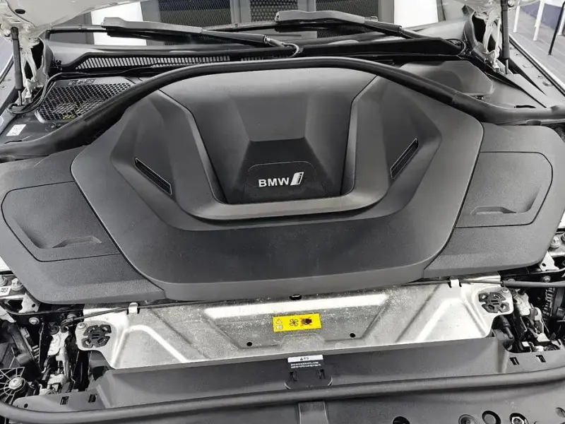 2023 BMW i4 с пробегом 88 111 км
