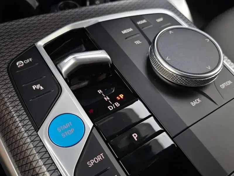2023 BMW i4 с пробегом 88 111 км