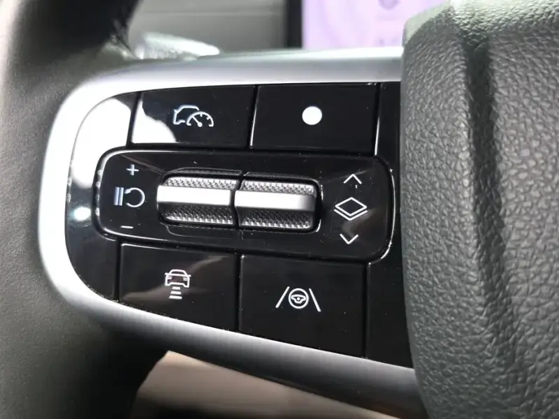 2023 Genesis GV80 с пробегом 57 161 км