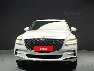 2023 Genesis GV80 с пробегом 95 024 км