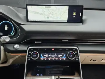 2023 Genesis GV80 с пробегом 95 024 км
