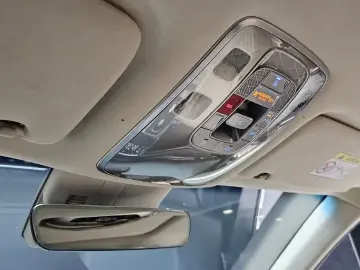 2023 Genesis GV80 с пробегом 95 024 км