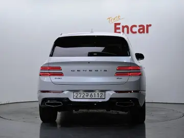 2023 Genesis GV80 с пробегом 45 647 км