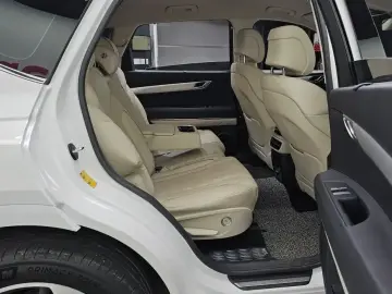 2023 Genesis GV80 с пробегом 45 647 км