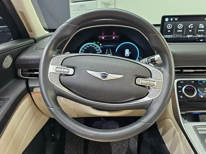 2023 Genesis GV80 с пробегом 45 647 км