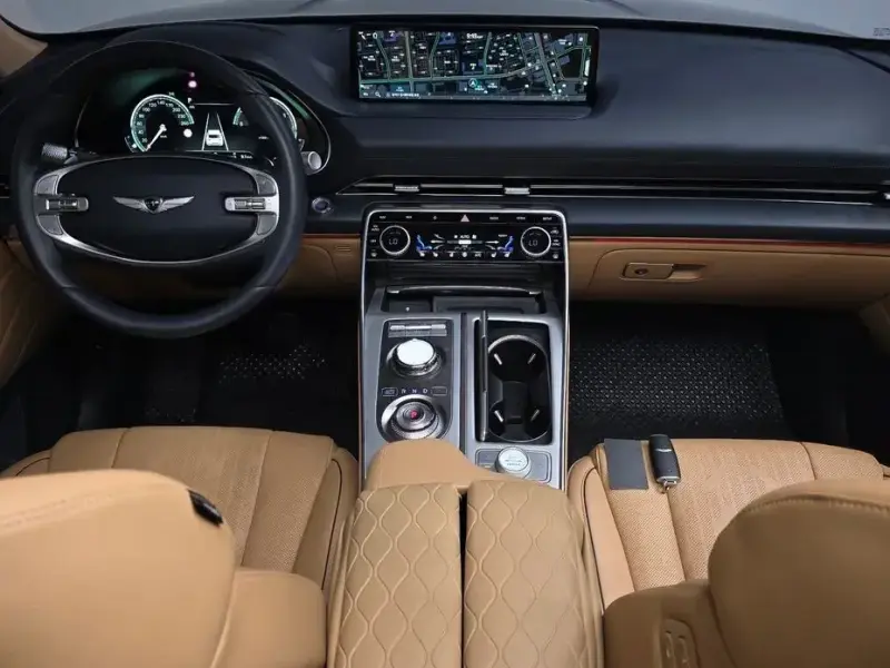 2023 Genesis GV80 с пробегом 41 012 км