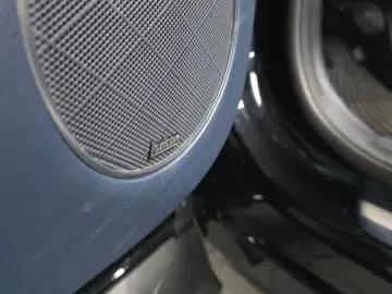 2023 Genesis GV80 с пробегом 41 012 км