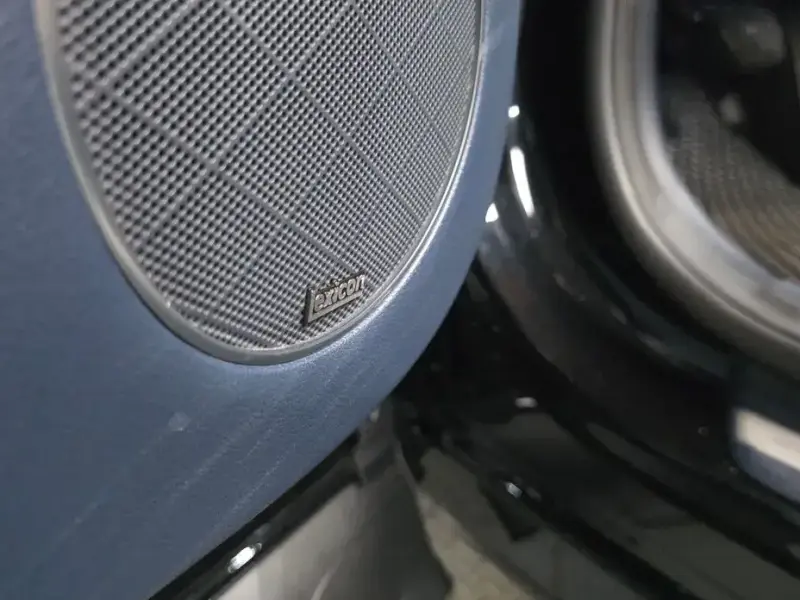 2023 Genesis GV80 с пробегом 41 012 км