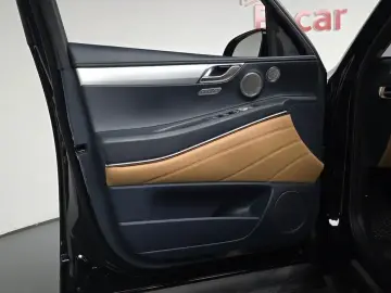 2023 Genesis GV80 с пробегом 41 012 км