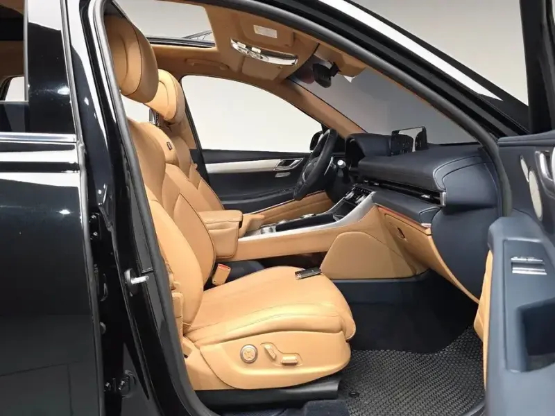 2023 Genesis GV80 с пробегом 41 012 км