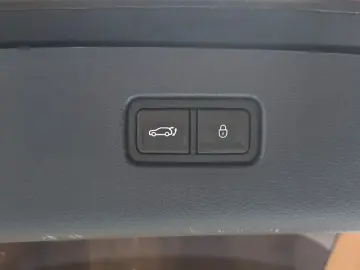 2023 Genesis GV80 с пробегом 41 012 км