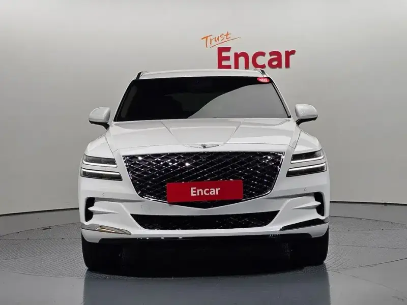2023 Genesis GV80 с пробегом 26 705 км