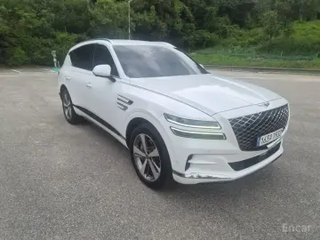 2023 Genesis GV80 с пробегом 42 075 км